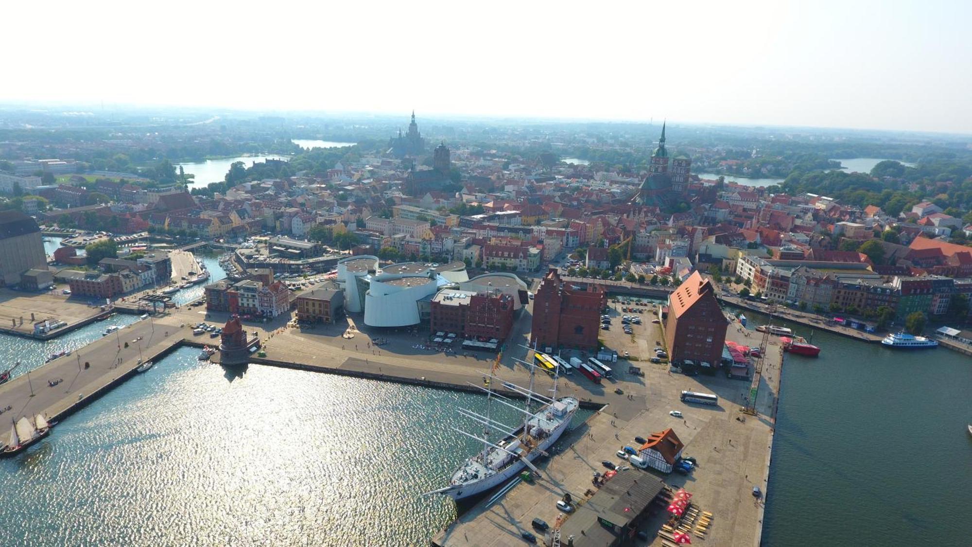 Gaestehaus Sternschanze - App 4 &Bdquoobermaat&Ldquo Stralsund Exterior photo
